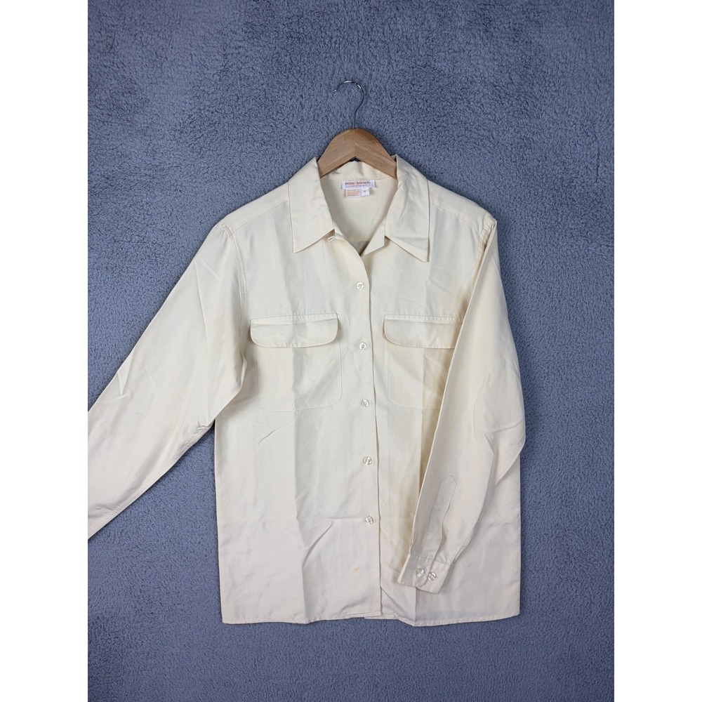 Brooks Brothers Shirt Womens 4 Ivory 100% Silk Button Front Blouse Career Preppy